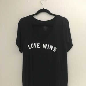 Women's Graphic tee